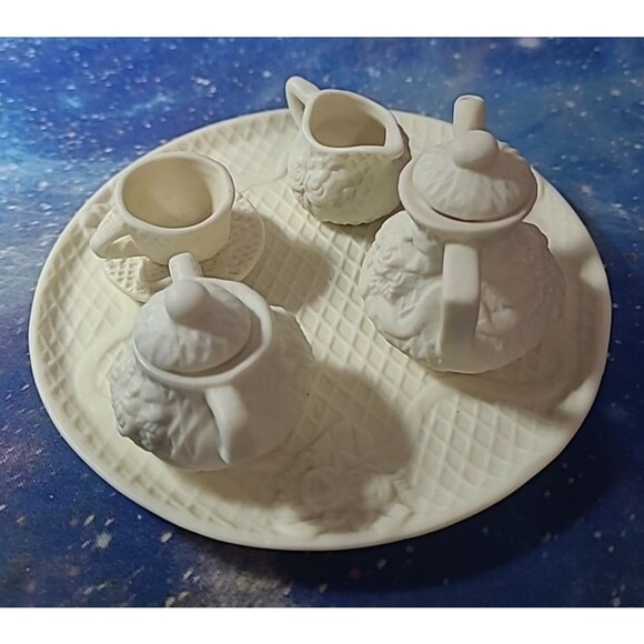 Jade Collection Floral Teaset 6 piece Dainty Bisque White Roses Diamond Pattern - Picture 2 of 6